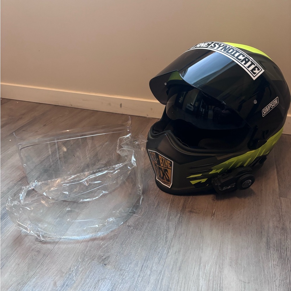 Simpson Helmet